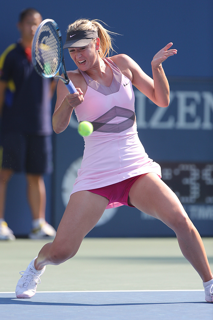 虎扑-莎拉波娃在巴塞罗那比赛中惊险取胜，精彩发挥引发热议！的简单介绍