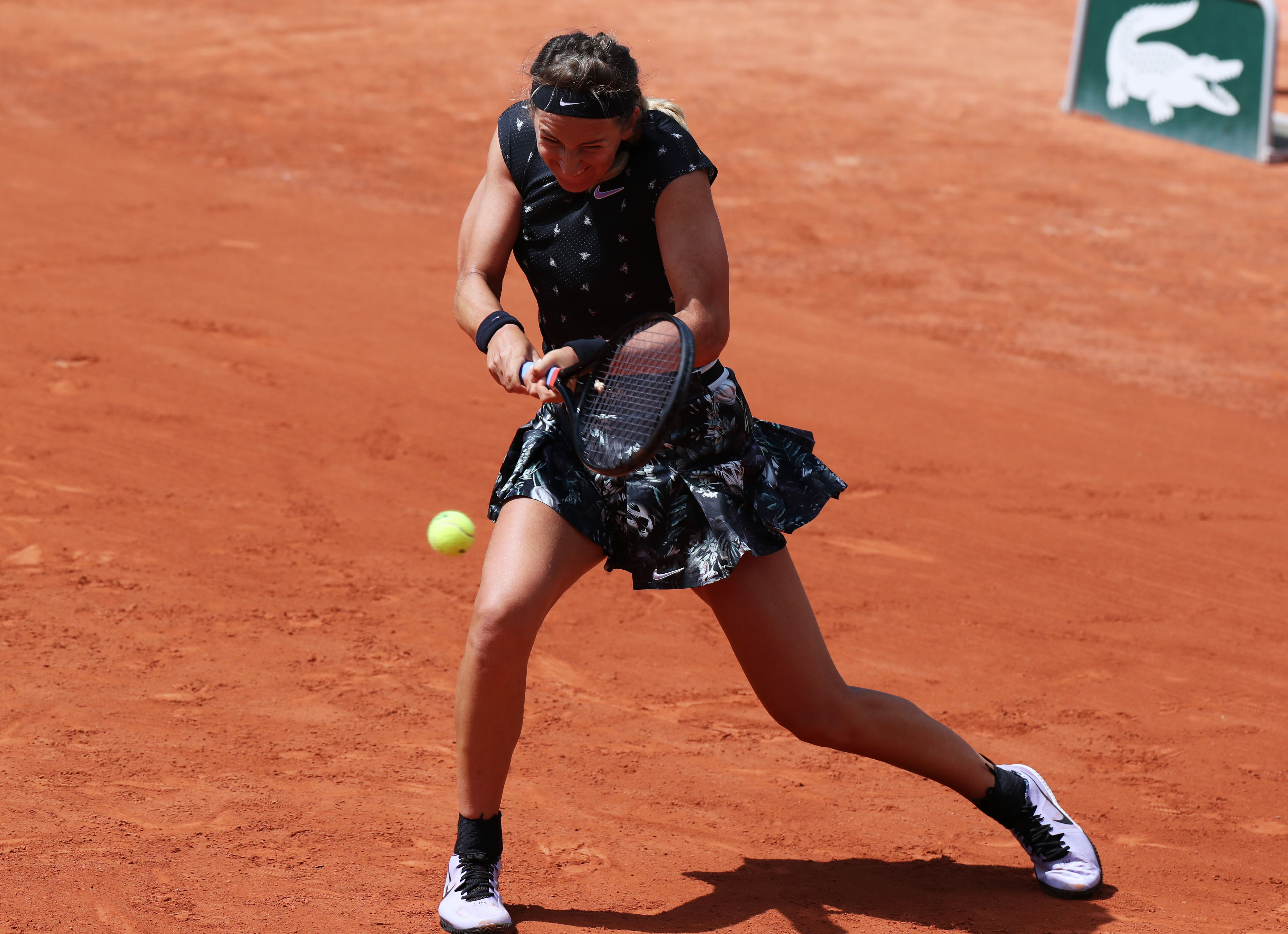 阿扎伦卡迎来七赛季高光表现，热火球迷沸腾！的简单介绍