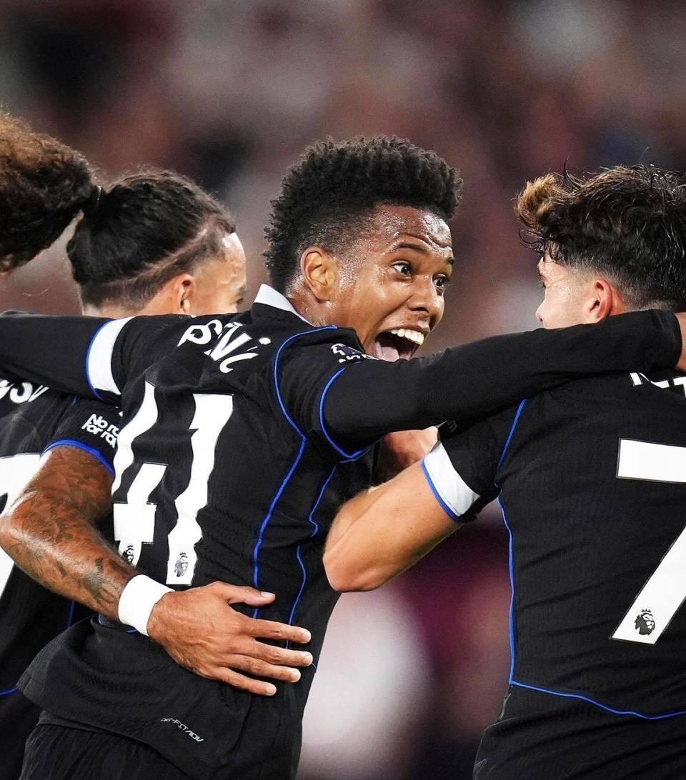 虎扑-包含凯恩关键节点战术调整，西班牙队带队取胜！的词条