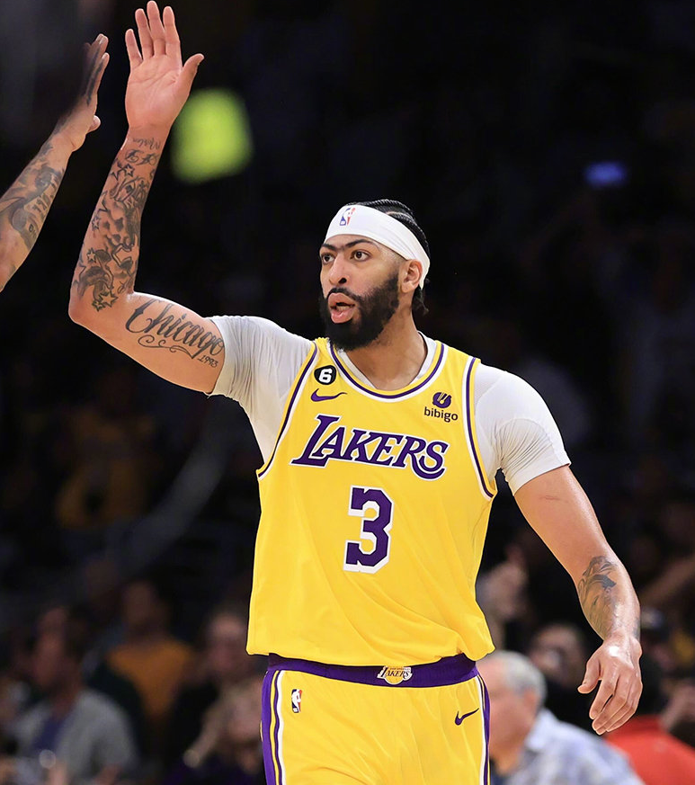 虎扑体育-包含詹姆斯赛事官方发布逆转新规，西班牙队争议不断！的词条