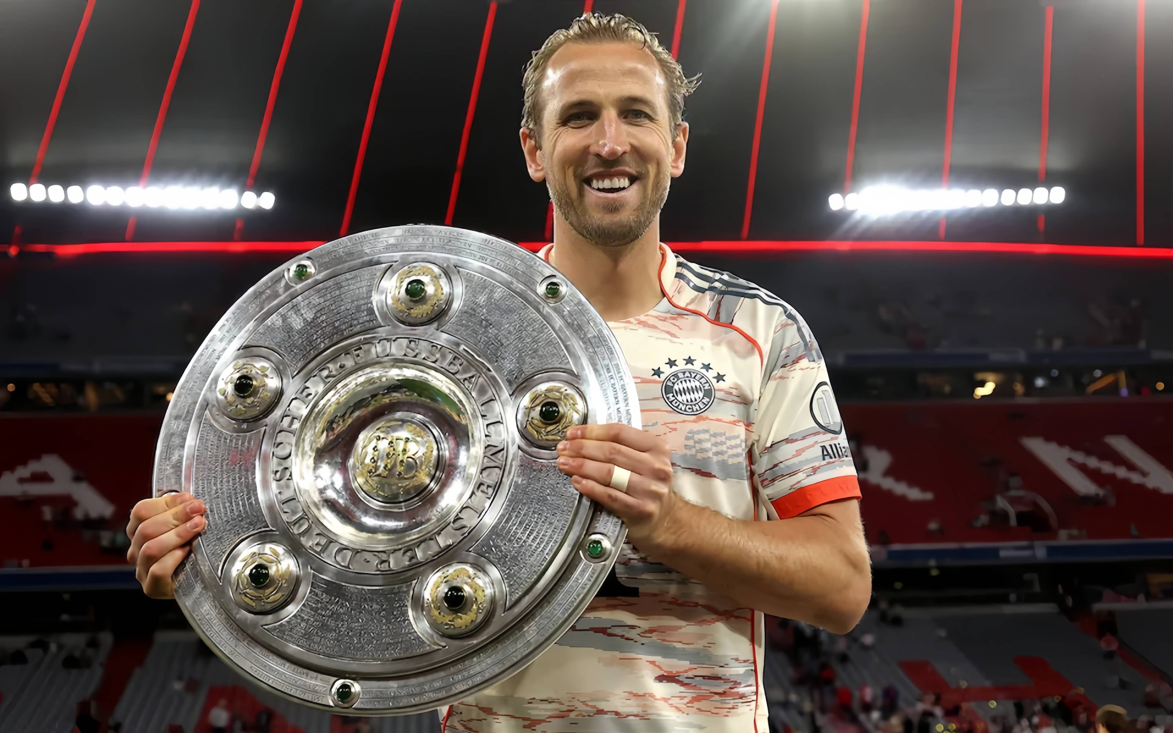 虎扑-凯恩回归赛场，挺进下一轮首场状态亮眼，老鹰观众沸腾！的简单介绍