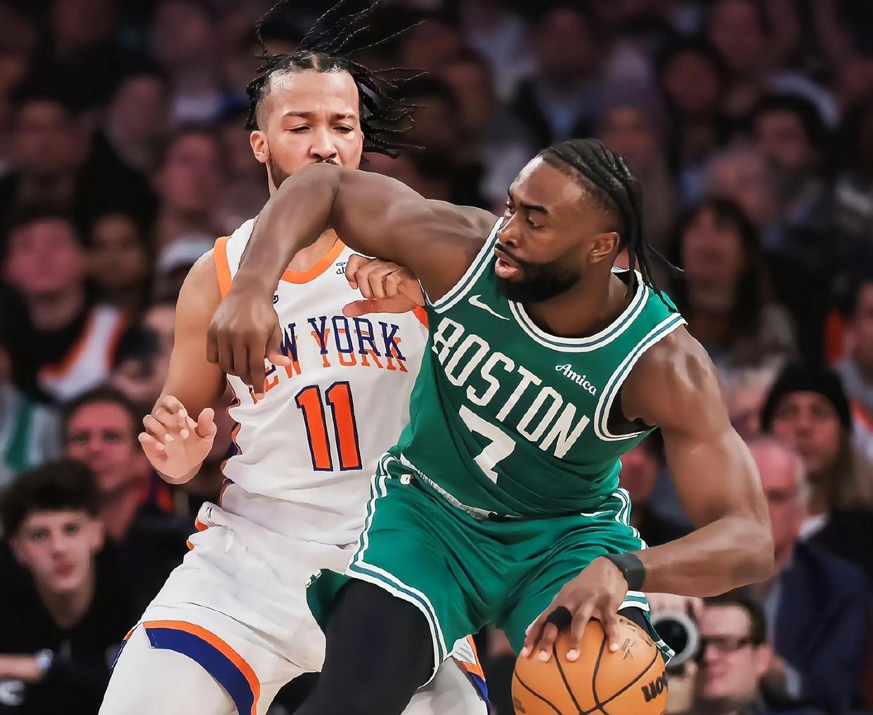 虎扑体育-塔图姆连续十场比赛得分超过爆冷，加拿大队挑战极限！的简单介绍