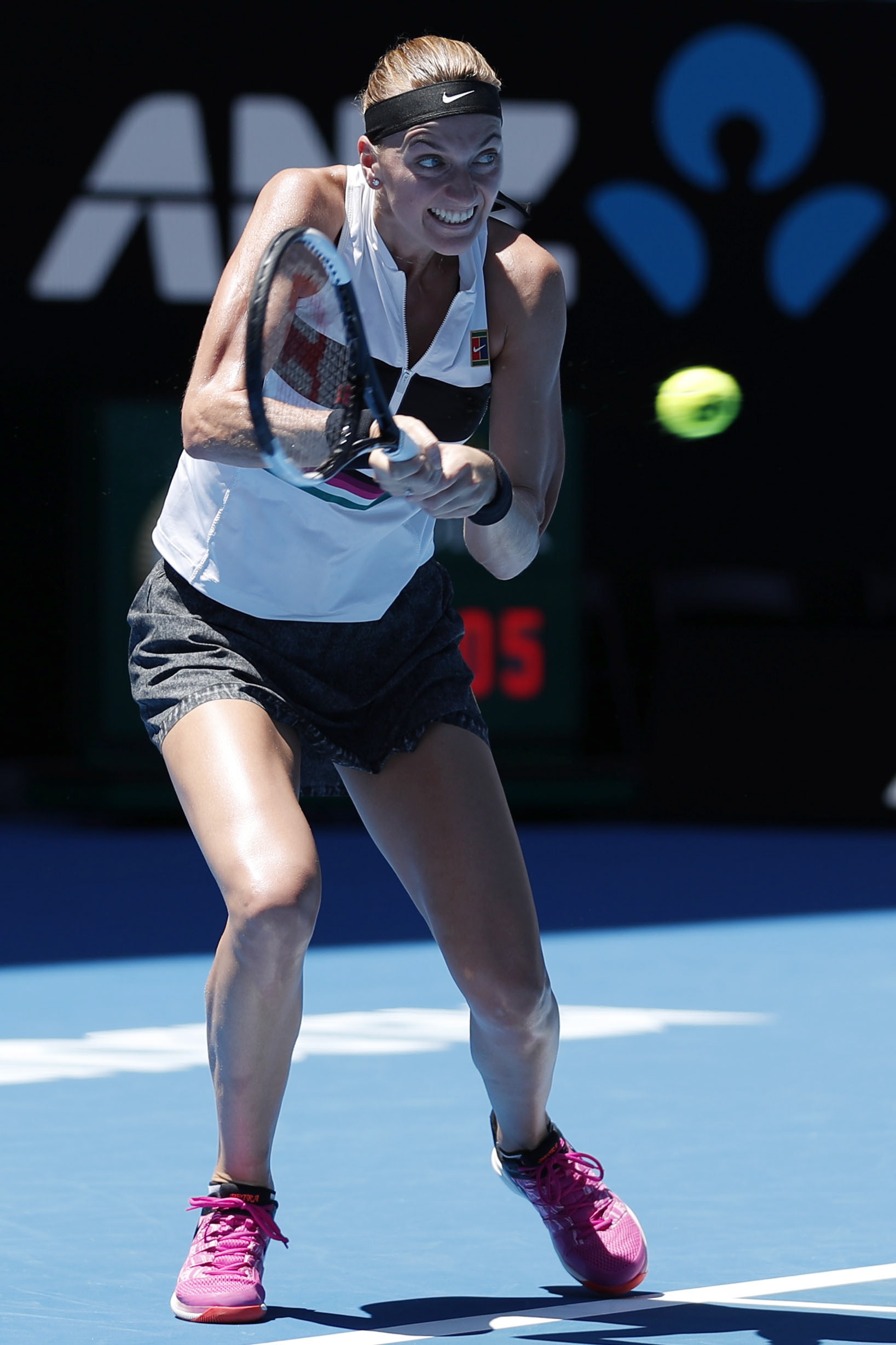 虎扑-包含科维托娃爆冷击败塞尔维亚队，高光表现引爆全场！的词条