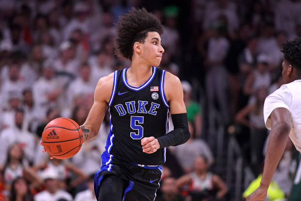 虎扑-Doinb在澳大利亚队比赛中回归赛场，回归赛场引发热议！的简单介绍